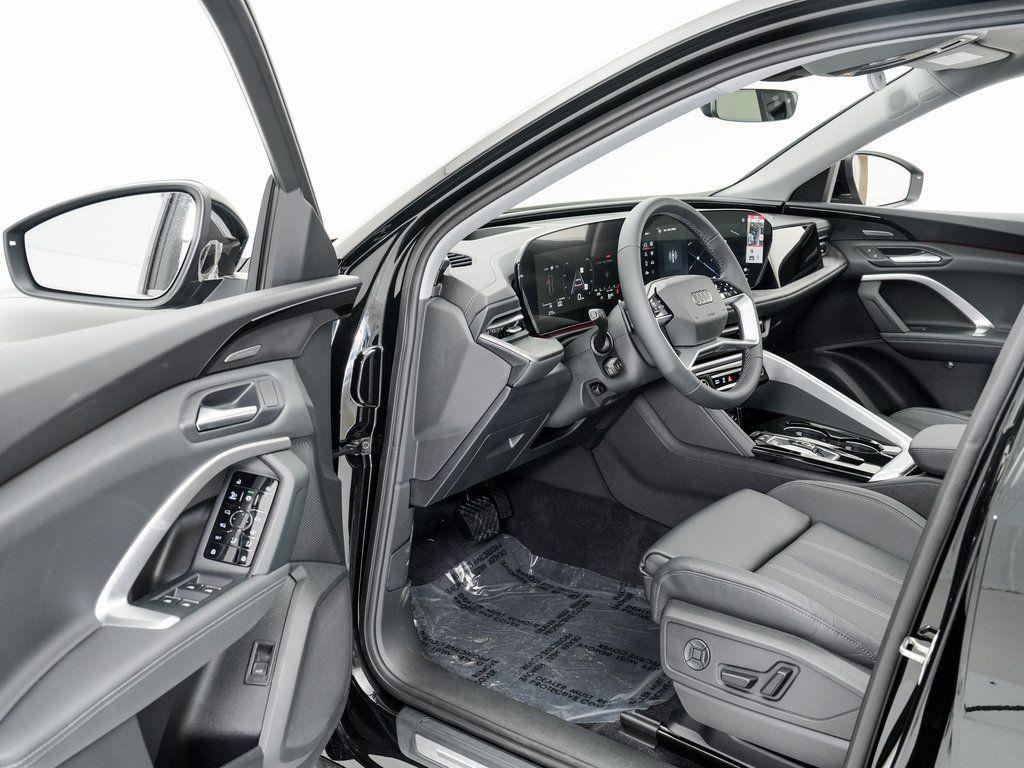 new 2025 Audi Q5 car, priced at $55,745