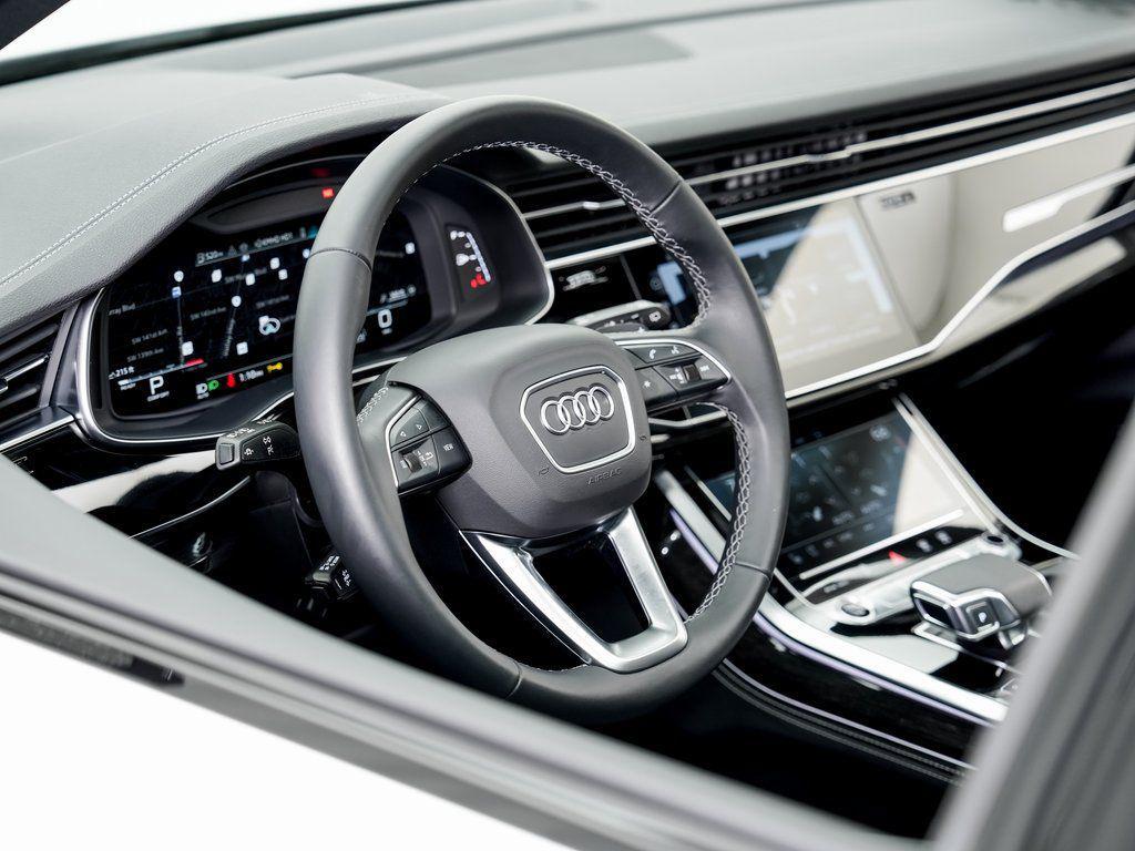 used 2025 Audi Q7 car, priced at $55,247