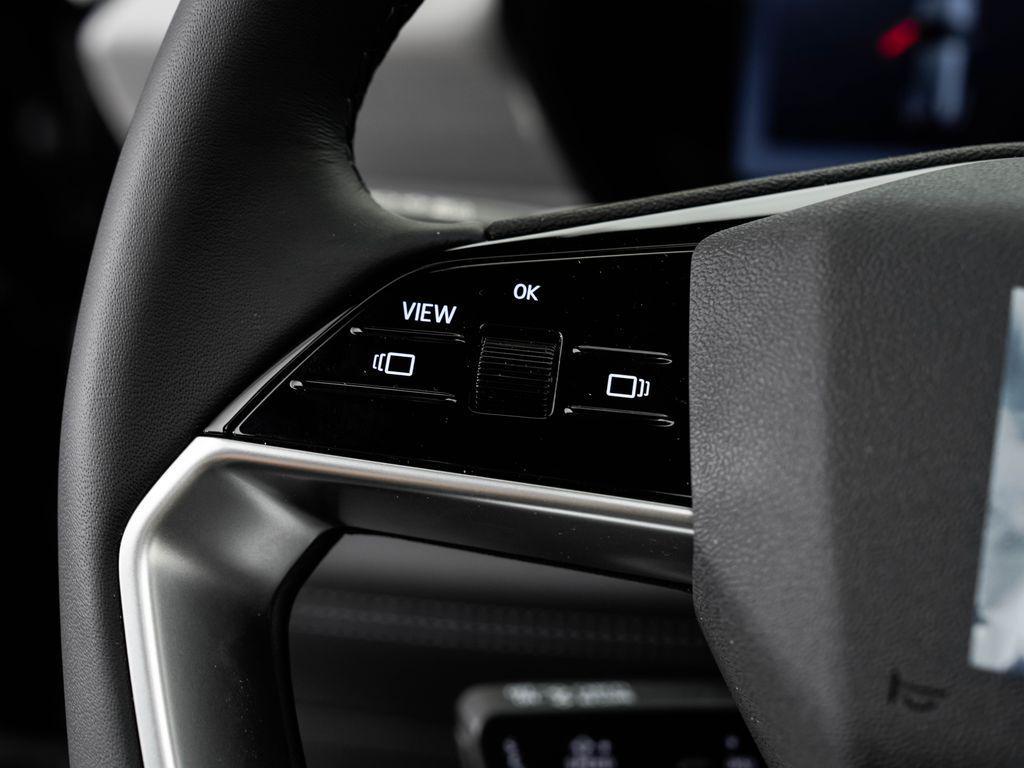 new 2027 Audi Q6 e-tron car