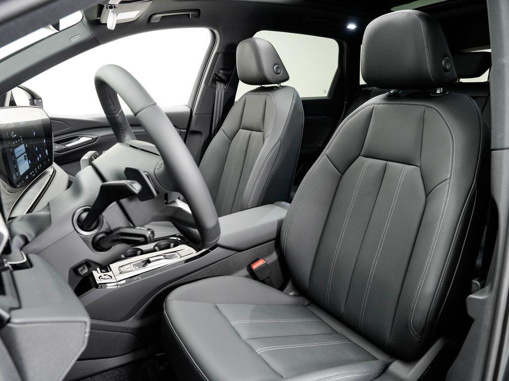 new 2027 Audi Q6 e-tron car