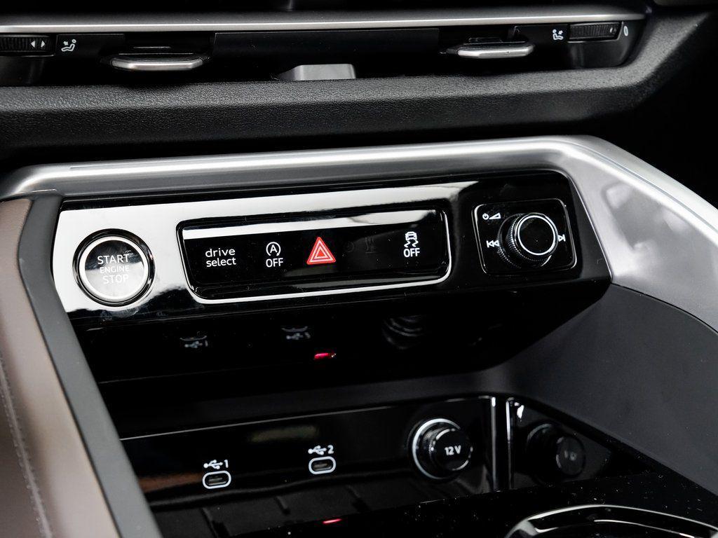 new 2025 Audi Q5 car, priced at $51,570