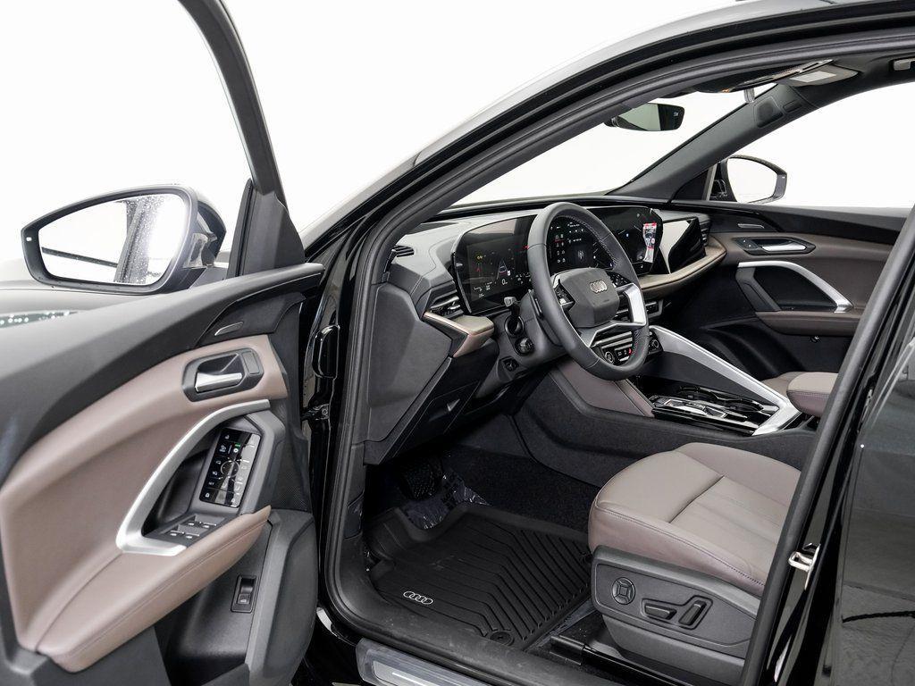 new 2025 Audi Q5 car, priced at $54,270