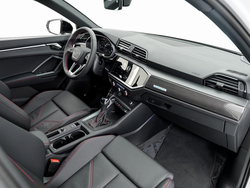 new 2025 Audi Q3 car