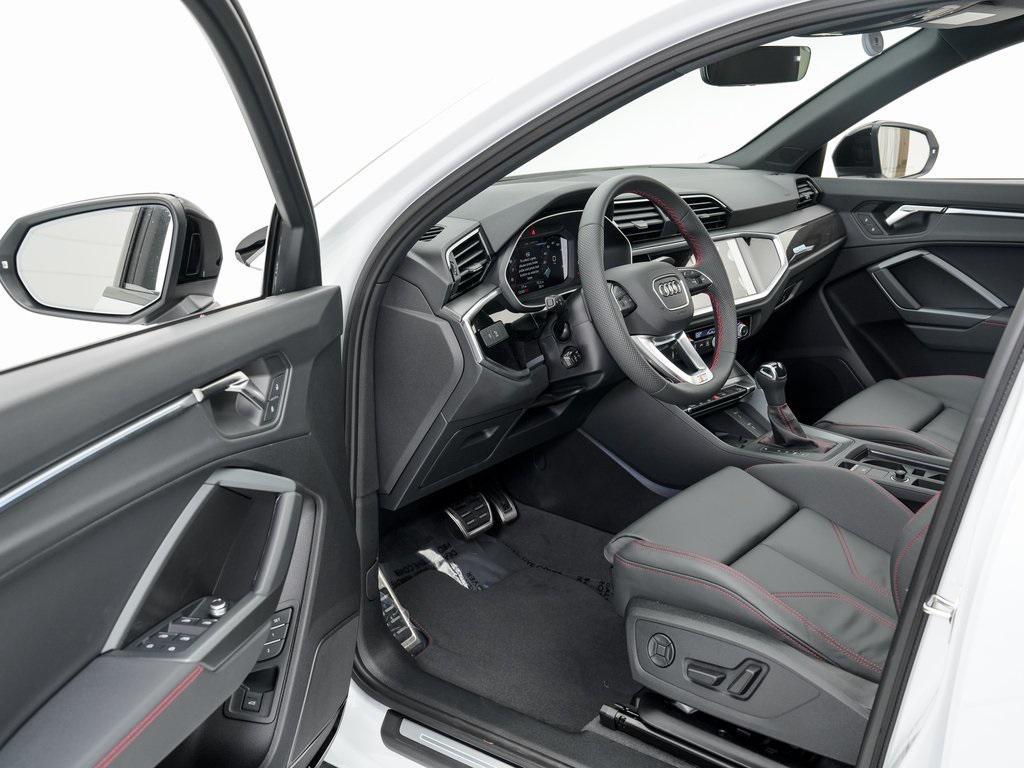 new 2025 Audi Q3 car