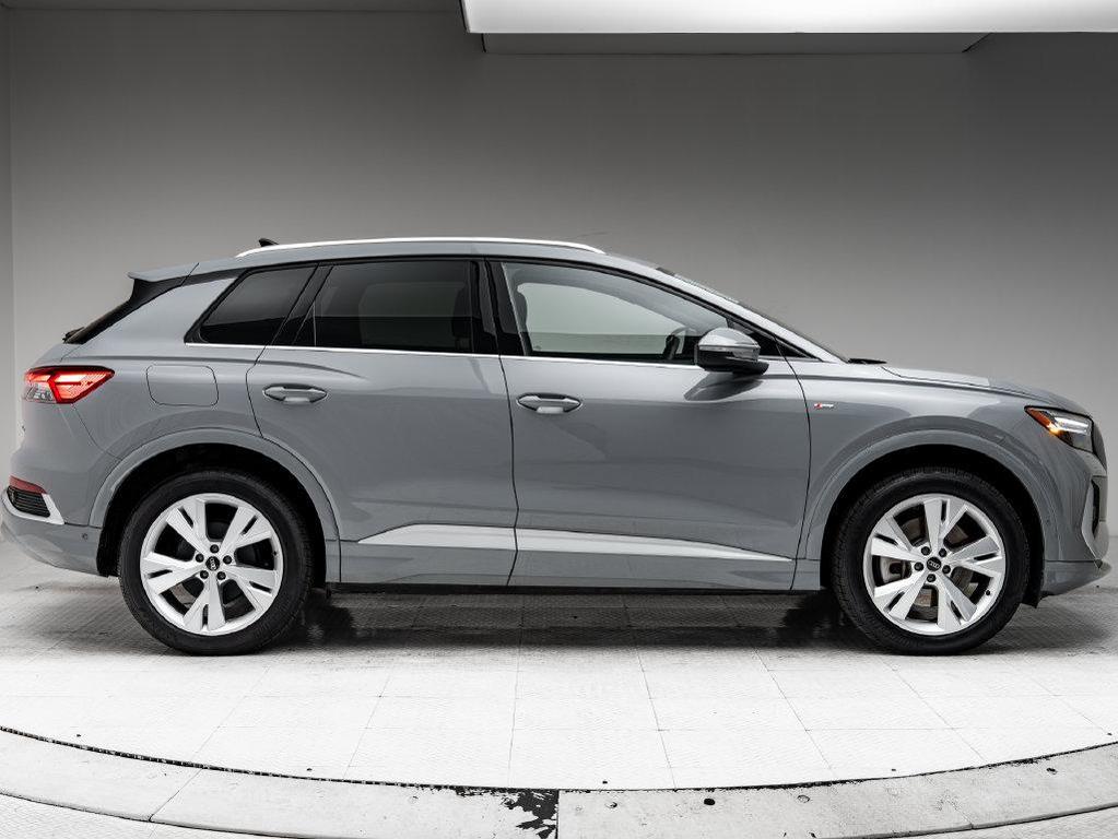 Audi Q4 e-tron view 28