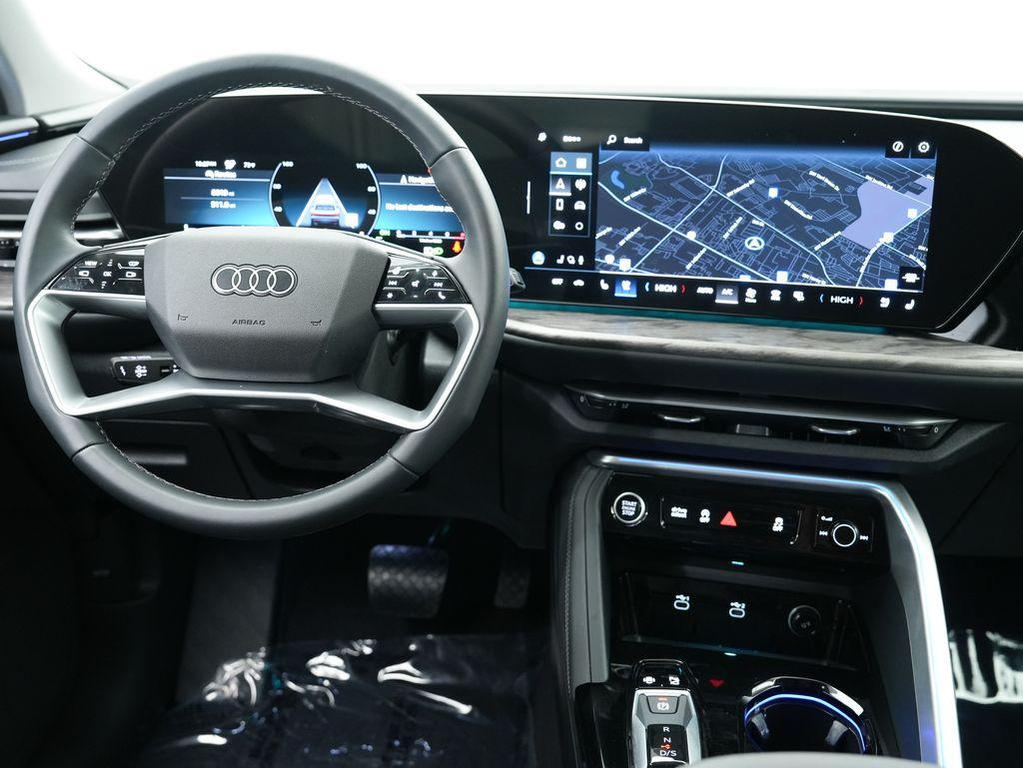 used 2025 Audi Q5 car, priced at $46,627