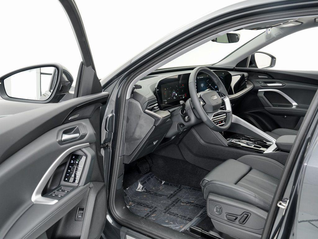 new 2025 Audi Q5 car, priced at $62,990