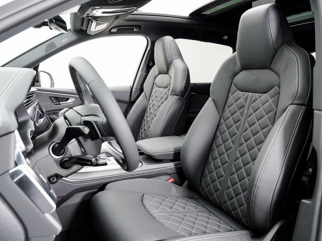 new 2026 Audi SQ7 car, priced at $103,805