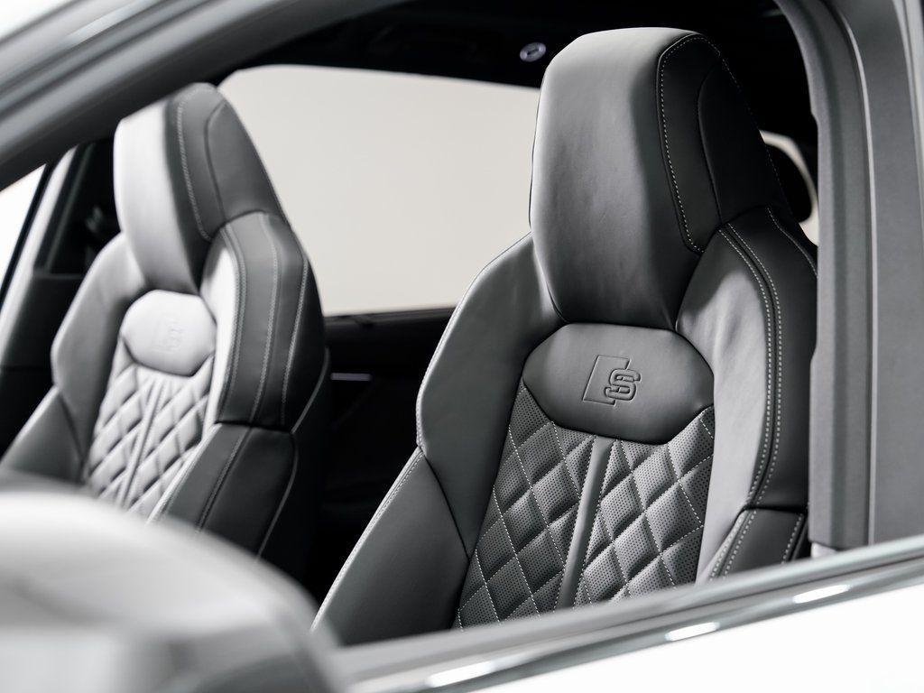 new 2026 Audi SQ7 car, priced at $103,805