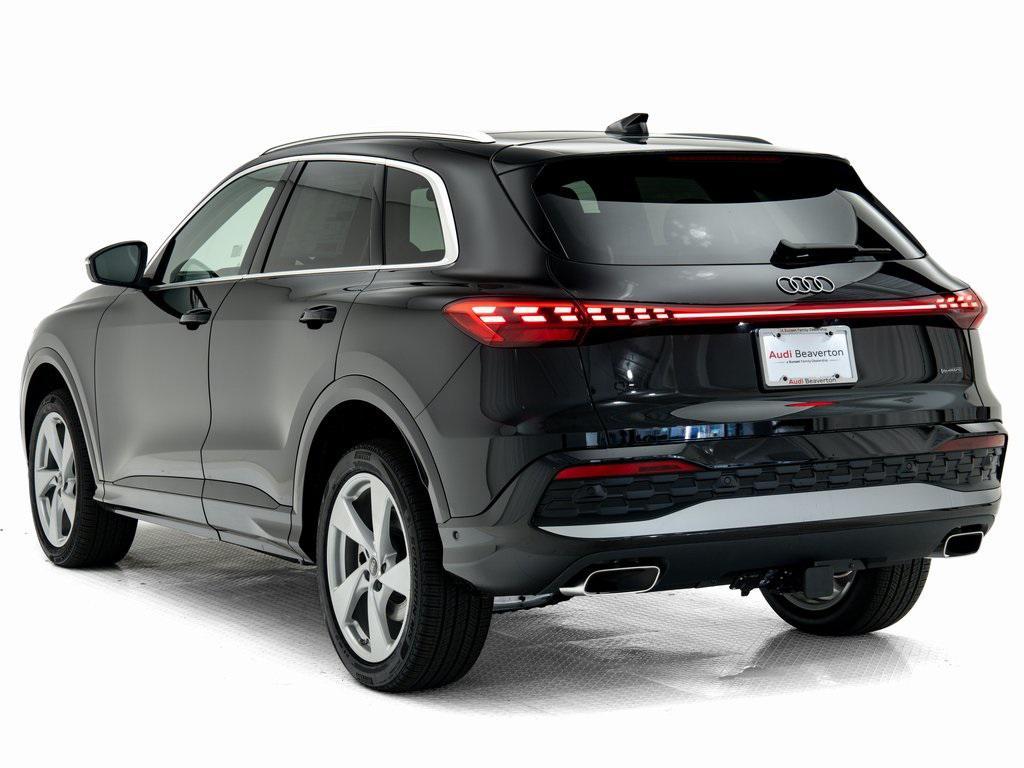 new 2025 Audi Q5 car, priced at $59,140