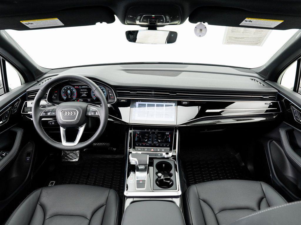 used 2025 Audi Q7 car, priced at $58,247