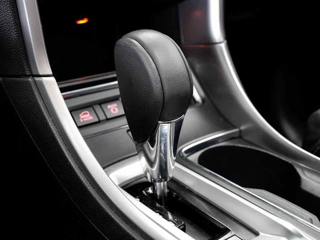 used 2022 Subaru Ascent car, priced at $26,250