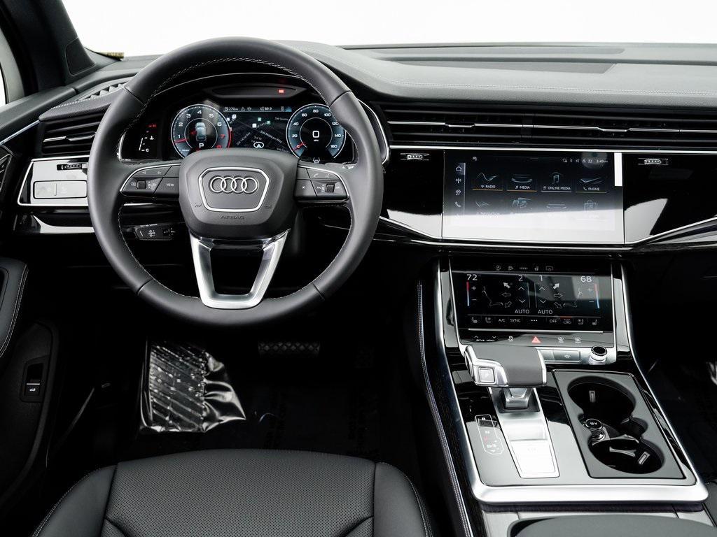 new 2026 Audi Q7 car