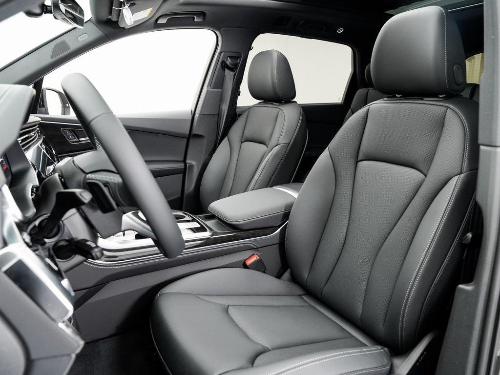 new 2026 Audi Q7 car