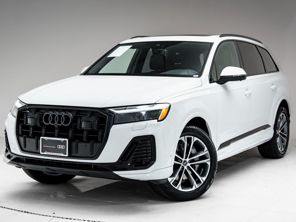 used 2025 Audi Q7 car, priced at $54,990