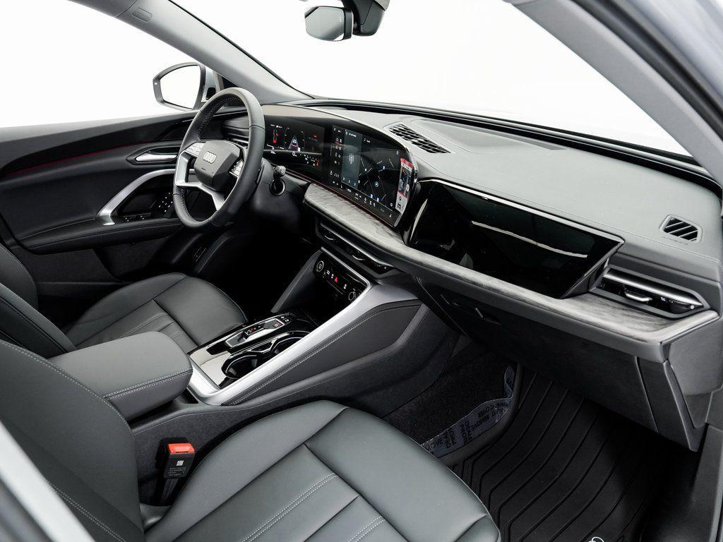 new 2025 Audi Q5 car, priced at $52,120