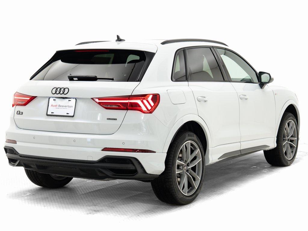 new 2025 Audi Q3 car, priced at $45,610