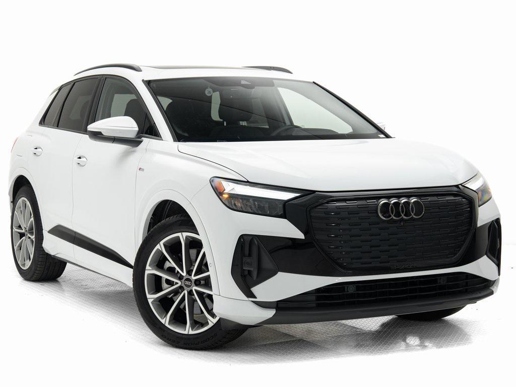 new 2026 Audi Q4 e-tron car