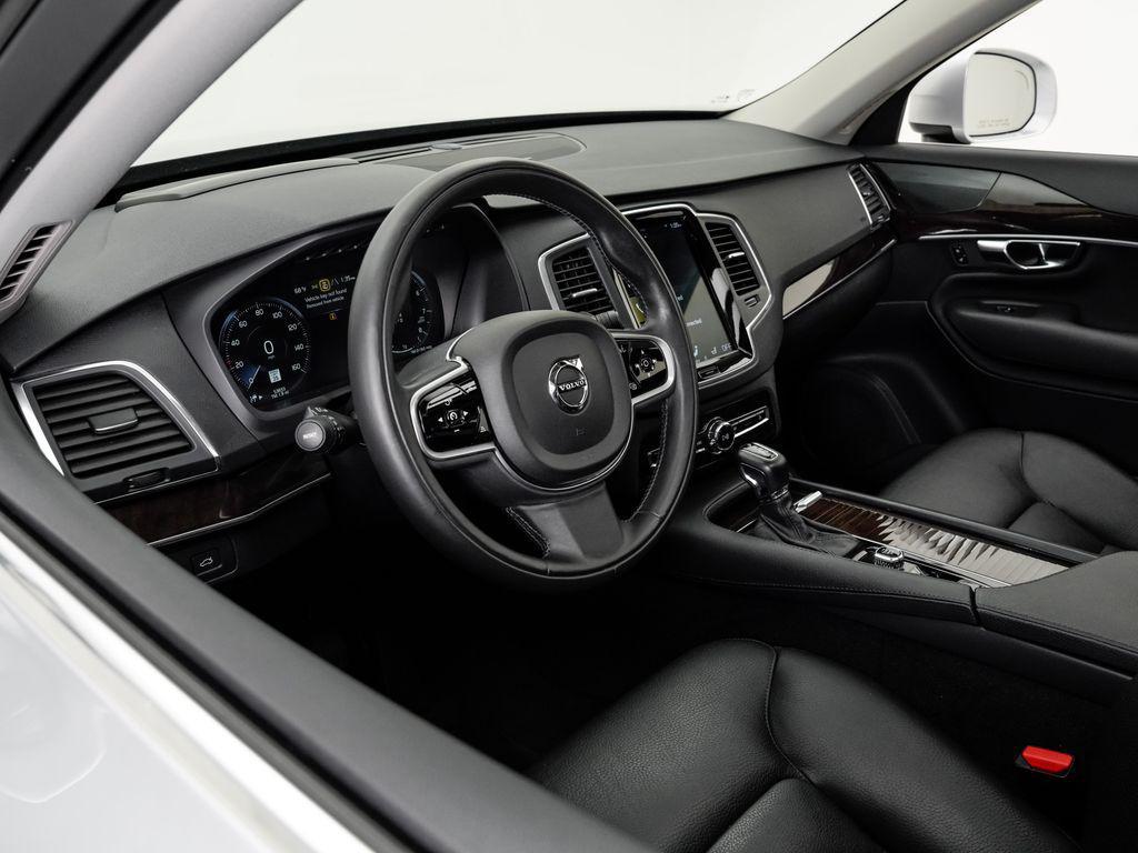 used 2019 Volvo XC90 car, priced at $25,897