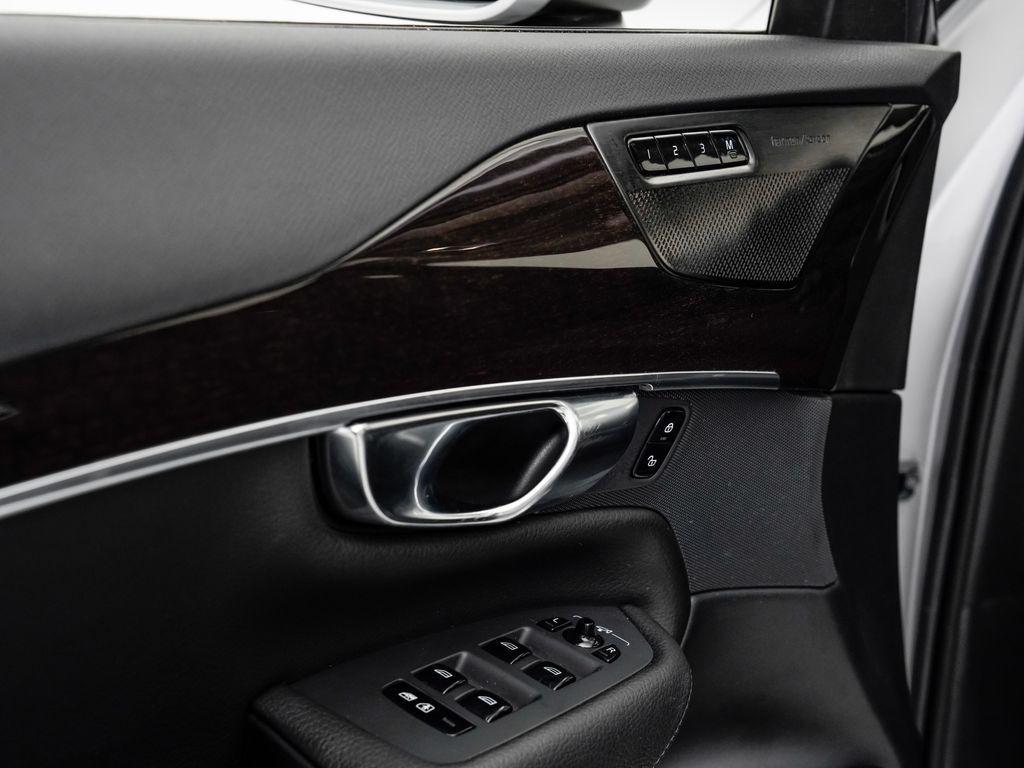 used 2019 Volvo XC90 car, priced at $25,897