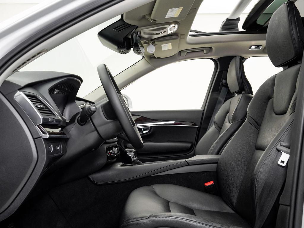used 2019 Volvo XC90 car, priced at $25,897