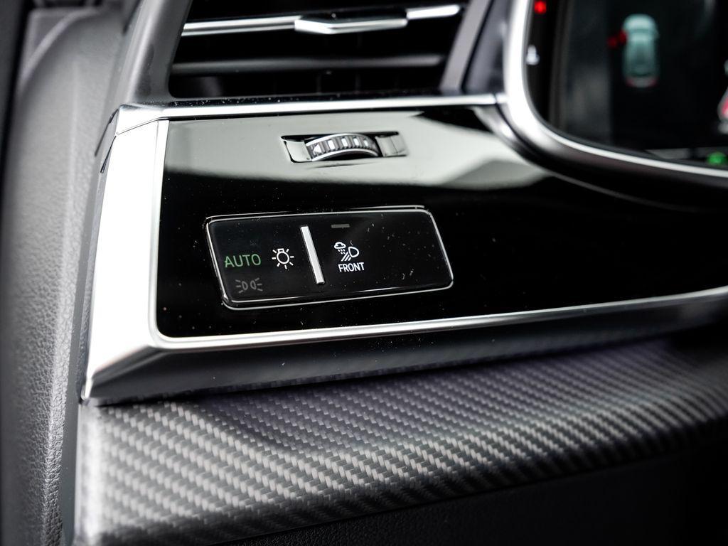 new 2026 Audi RS Q8 car