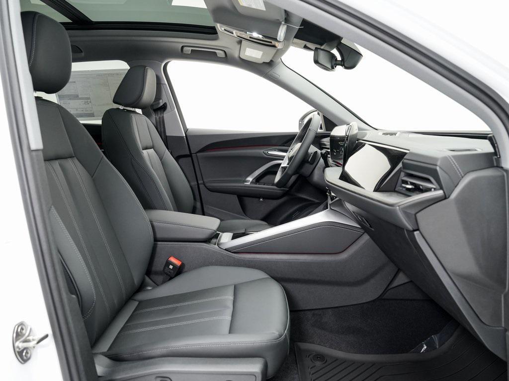 new 2025 Audi Q5 car