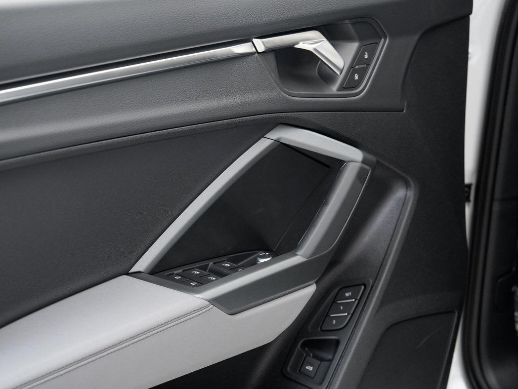 new 2025 Audi Q3 car, priced at $45,610