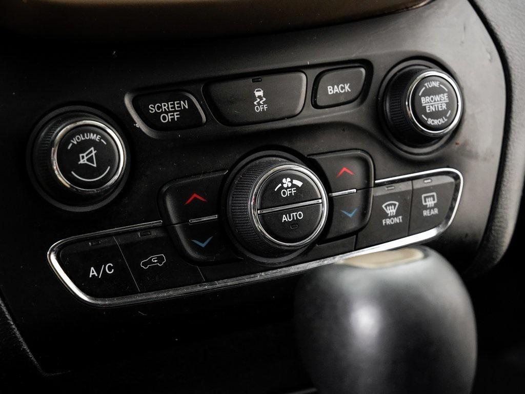 used 2017 Jeep Cherokee car, priced at $10,250