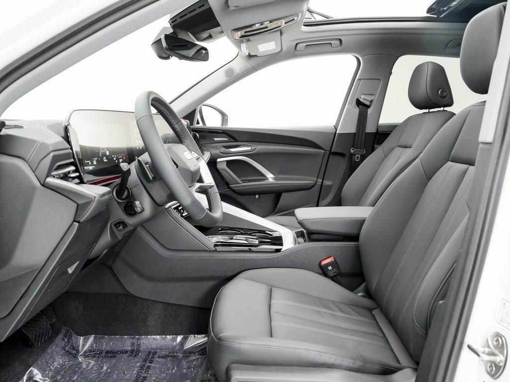 new 2025 Audi Q5 car
