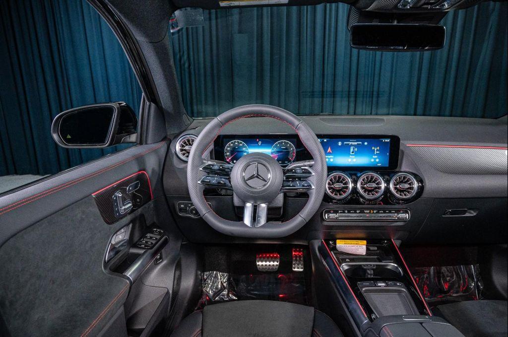 used 2025 Mercedes-Benz GLA 250 car, priced at $42,994