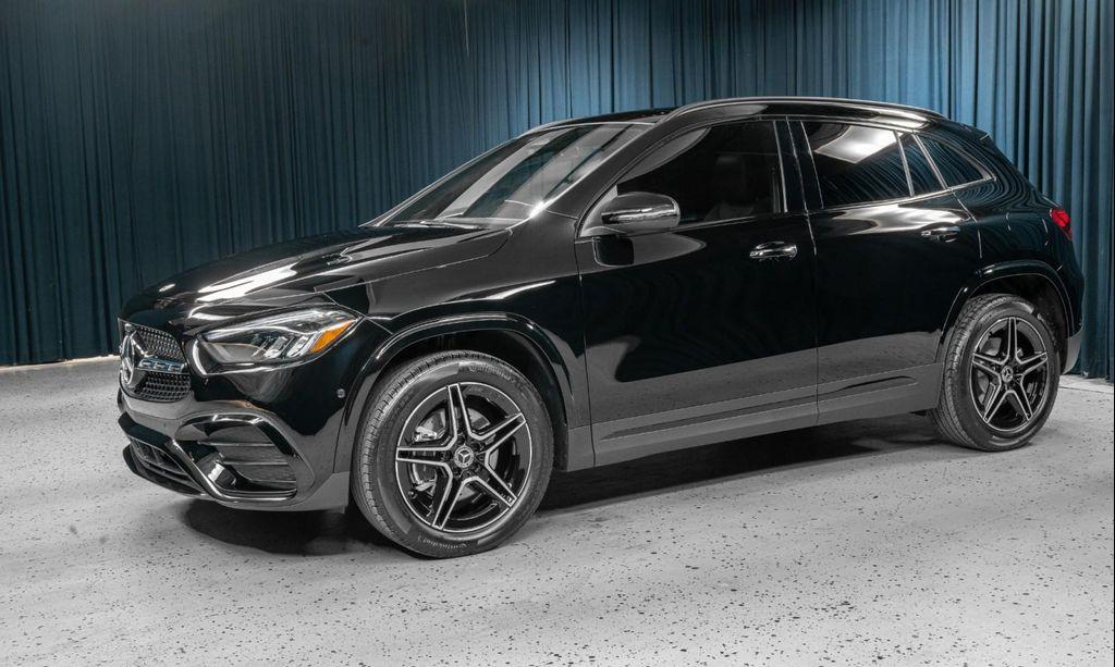 used 2025 Mercedes-Benz GLA 250 car, priced at $42,994