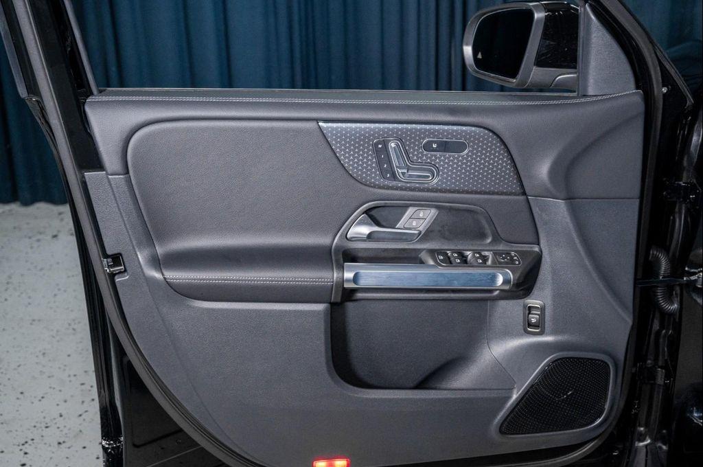 new 2026 Mercedes-Benz GLB 250 car, priced at $48,485