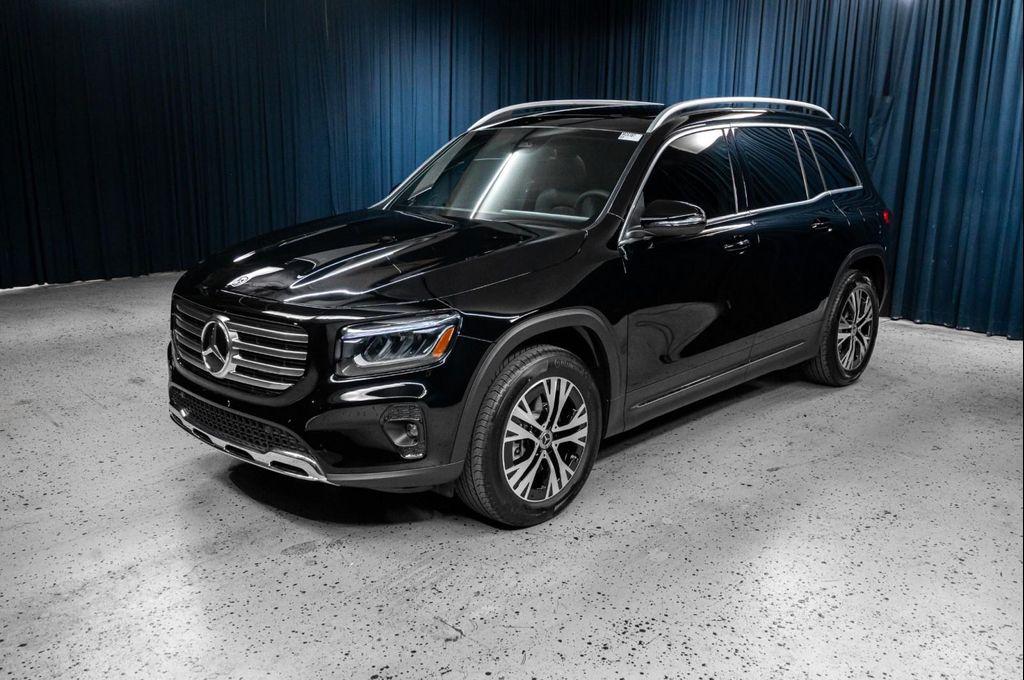 new 2026 Mercedes-Benz GLB 250 car, priced at $48,485