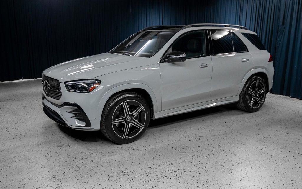 used 2024 Mercedes-Benz GLE 580 car, priced at $79,991