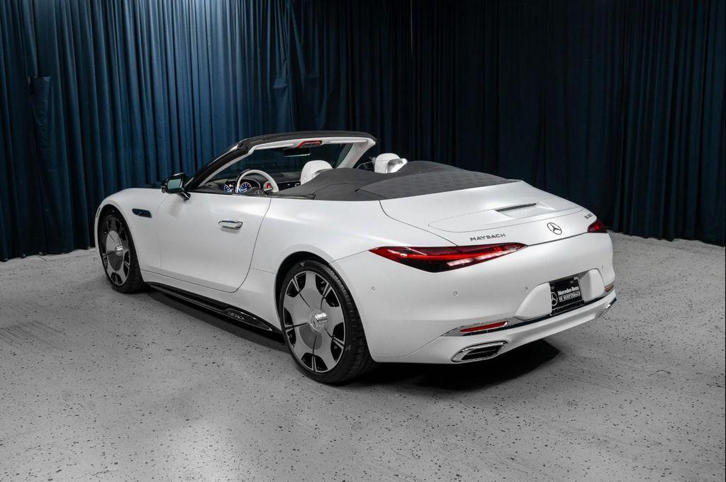 used 2026 Mercedes-Benz Maybach SL 680 Monogram Series car, priced at $251,991