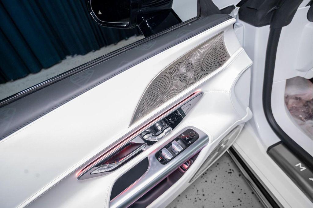 used 2026 Mercedes-Benz Maybach SL 680 Monogram Series car, priced at $251,991