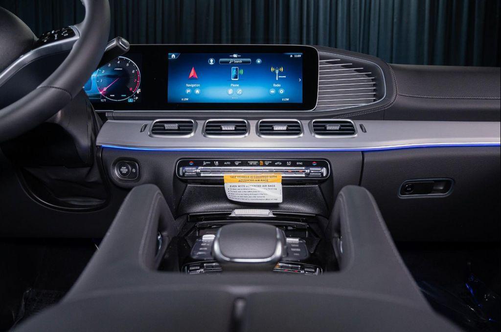 new 2026 Mercedes-Benz GLE 450 car, priced at $85,355