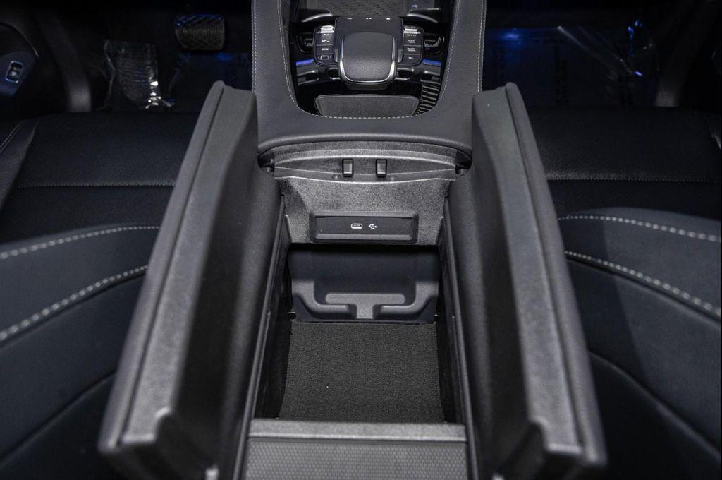 new 2026 Mercedes-Benz GLE 450 car, priced at $85,355