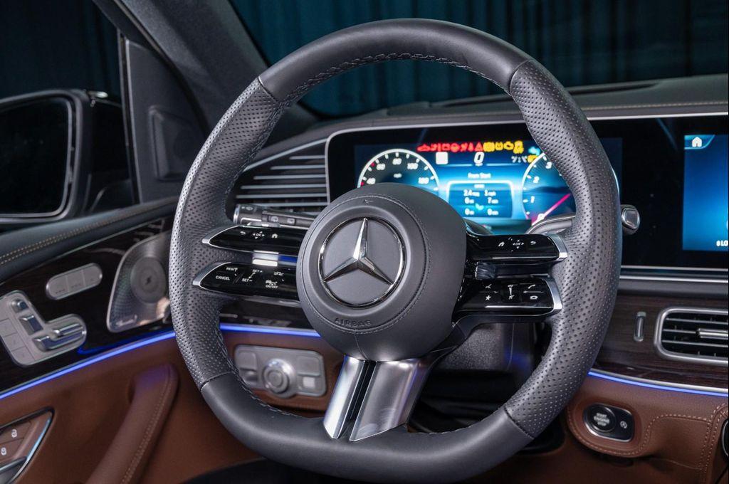 new 2026 Mercedes-Benz GLS 580 car, priced at $124,565