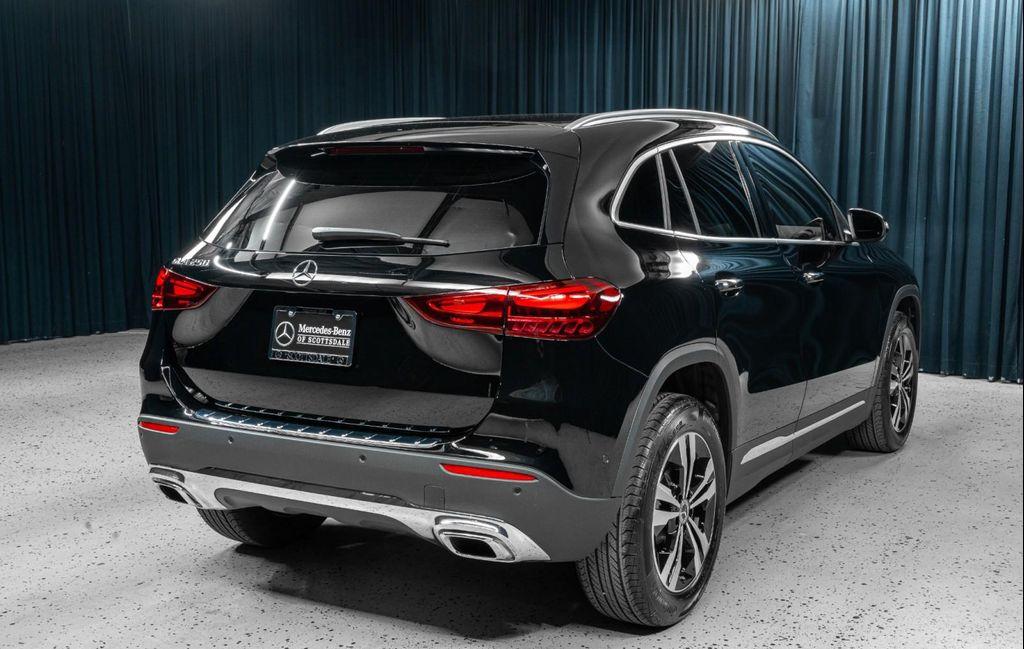 used 2025 Mercedes-Benz GLA 250 car, priced at $32,494
