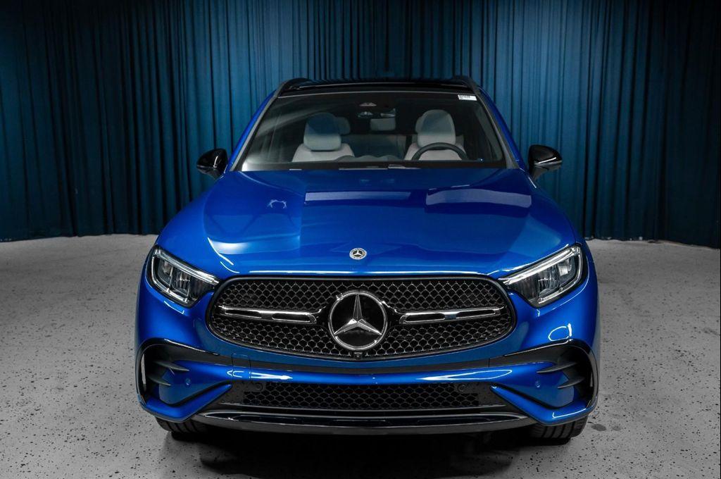 new 2025 Mercedes-Benz GLC 350e car, priced at $72,025