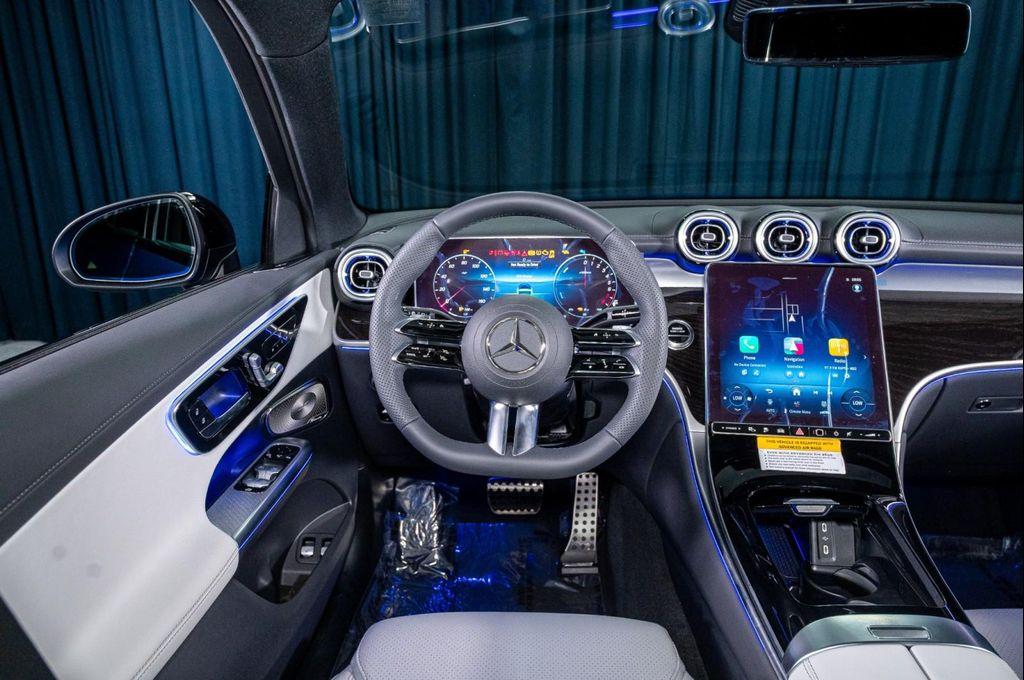 new 2025 Mercedes-Benz GLC 350e car, priced at $72,025