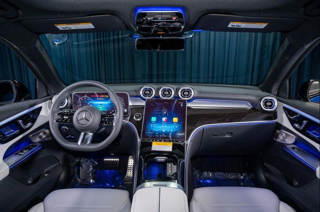 new 2025 Mercedes-Benz GLC 350e car, priced at $72,025