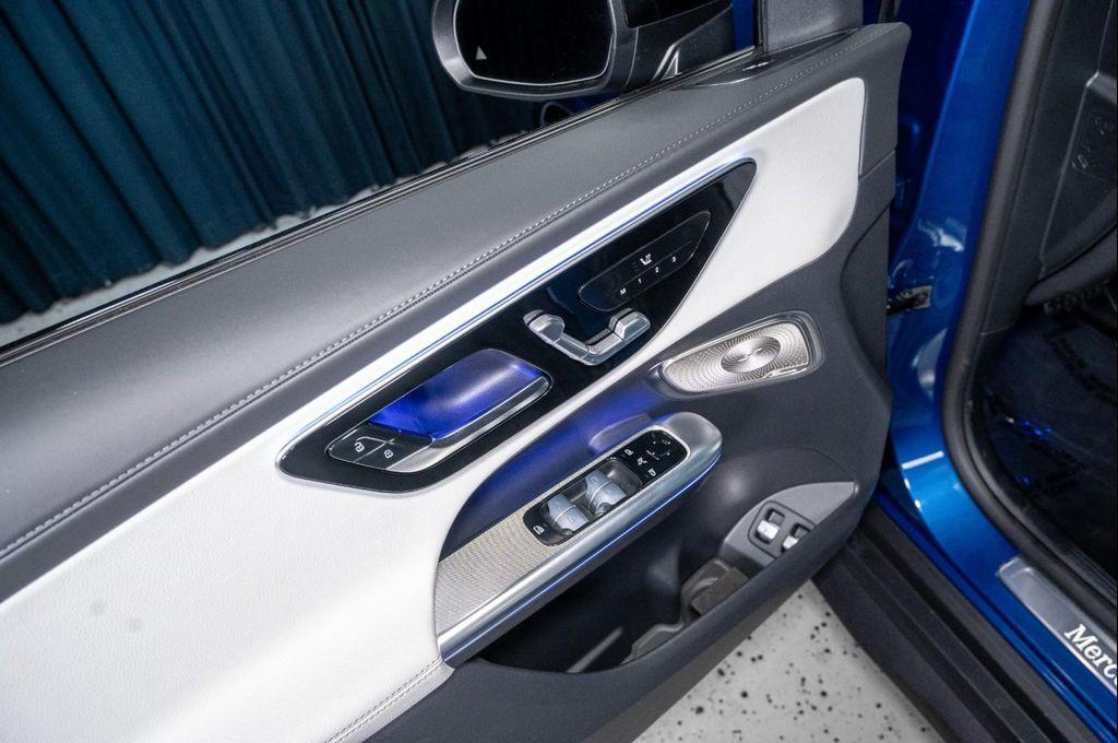 new 2025 Mercedes-Benz GLC 350e car, priced at $72,025