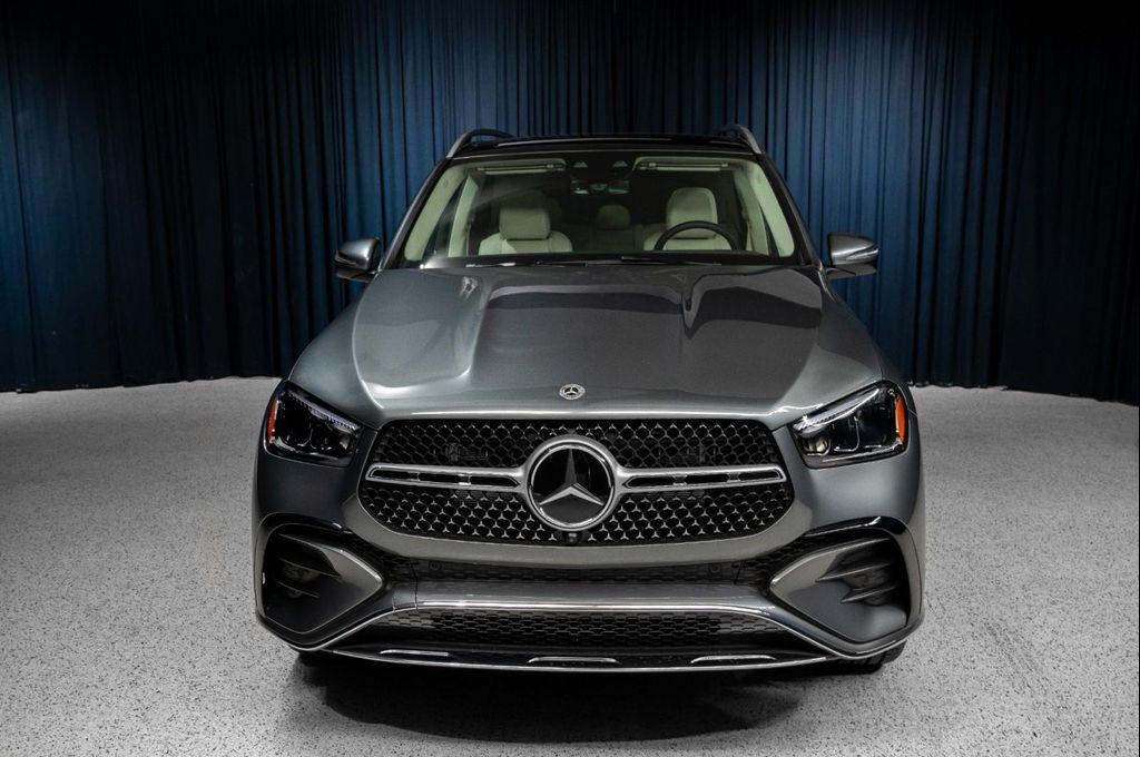 new 2026 Mercedes-Benz GLE 450 car, priced at $82,664
