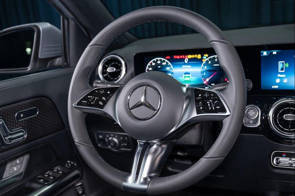 new 2026 Mercedes-Benz GLA 250 car, priced at $46,330