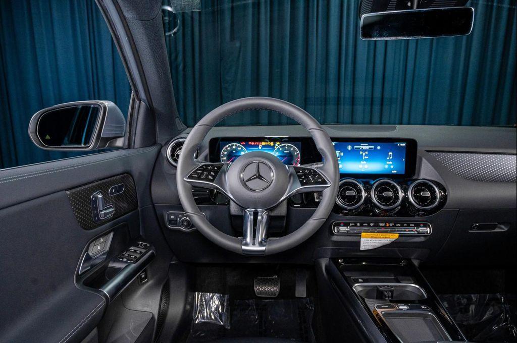 new 2026 Mercedes-Benz GLA 250 car, priced at $46,330