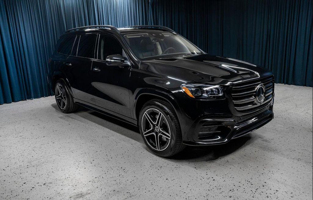 new 2026 Mercedes-Benz GLS 450 car, priced at $103,710