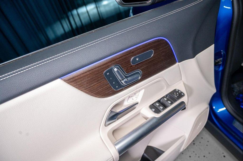 new 2025 Mercedes-Benz GLA 250 car, priced at $48,595